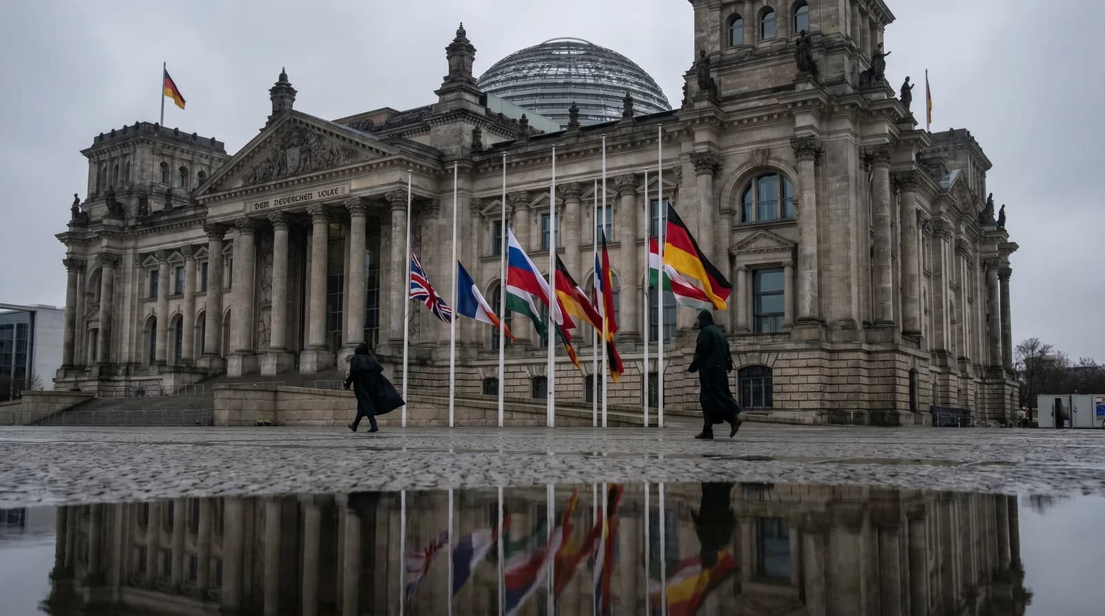 The Post–Cold War Order Is Dead: Volatility, Blocs, and the End of Rules