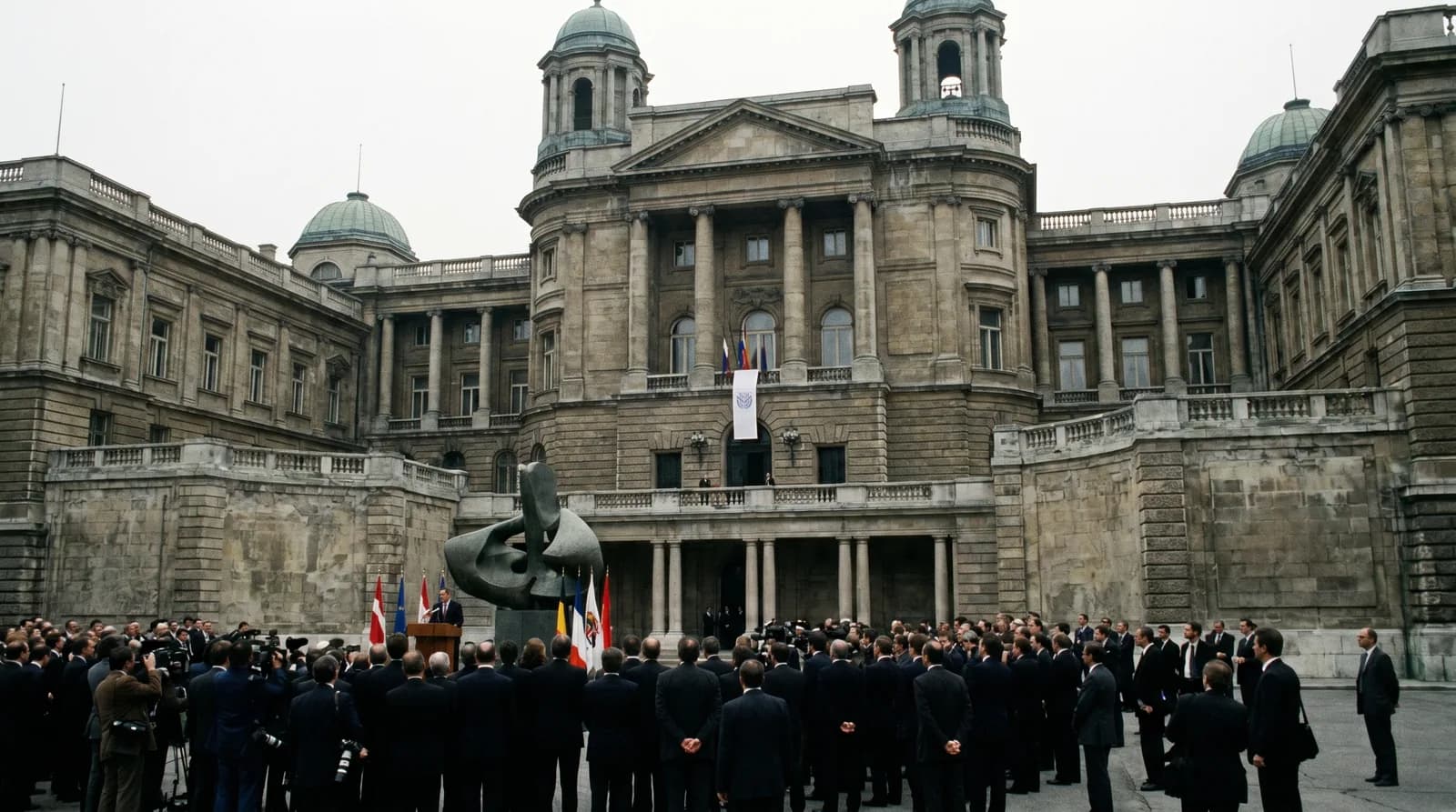 When Geopolitics and Domestic Politics Become One Crisis